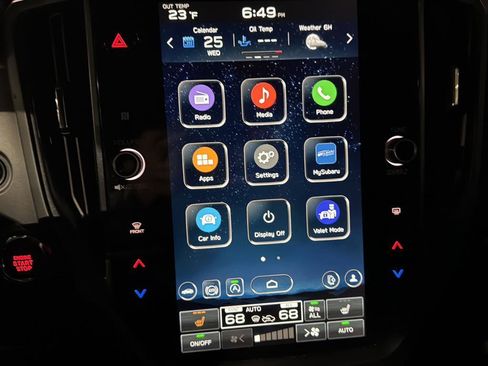 Used 2025 Subaru Forester Premium image 8