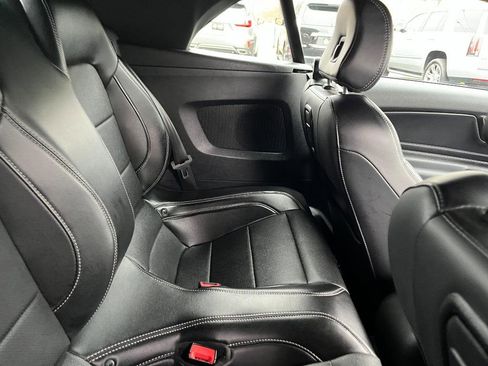 Used 2019 Ford Mustang Premium w/ Equipment Group 201A image 9