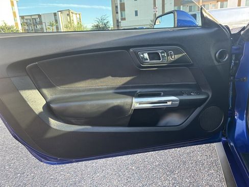 Used 2016 Ford Mustang GT image 9