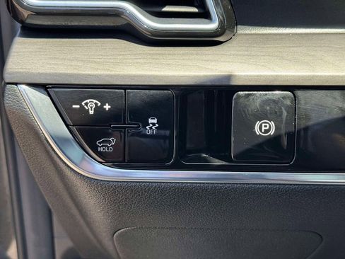 Used 2023 Kia Sportage X-Line w/ X-Line Premium Package AWD/4WD image 19