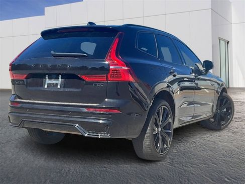 Used 2025 Volvo XC60 B5 Ultra w/ Protection Package Premier image 7