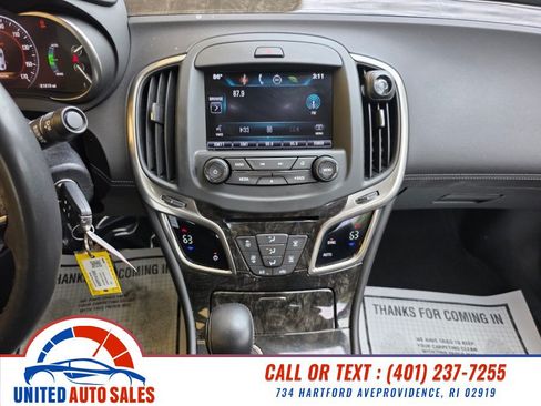 Used 2014 Buick LaCrosse FWD image 16