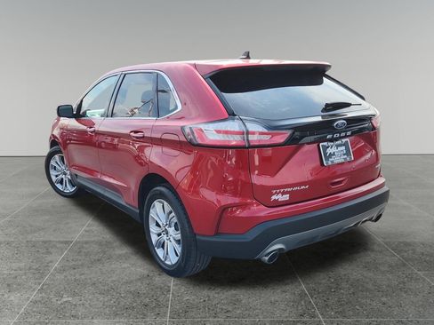 Used 2024 Ford Edge Titanium image 5