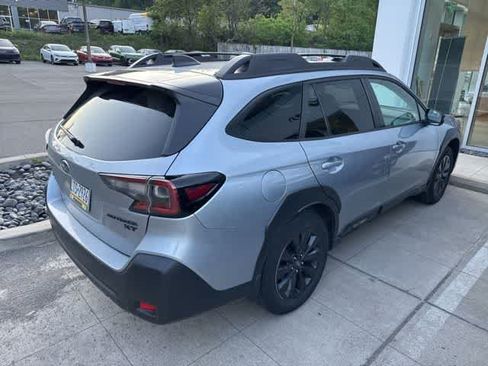 Used 2023 Subaru Outback Onyx Edition XT AWD/4WD image 6