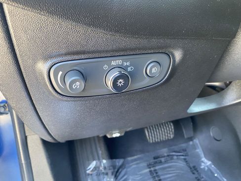 Used 2019 Chevrolet Equinox Premier AWD/4WD image 19