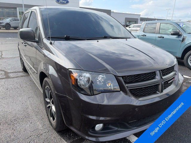 Used 2016 Dodge Grand Caravan R/T FWD image 4