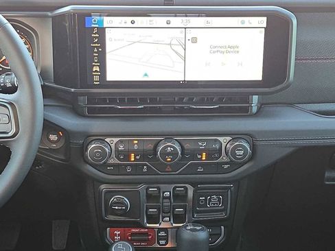 New 2026 Jeep Wrangler Rubicon w/ Technology Group image 26