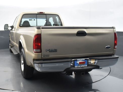 Used 2000 Ford F250 Lariat image 32