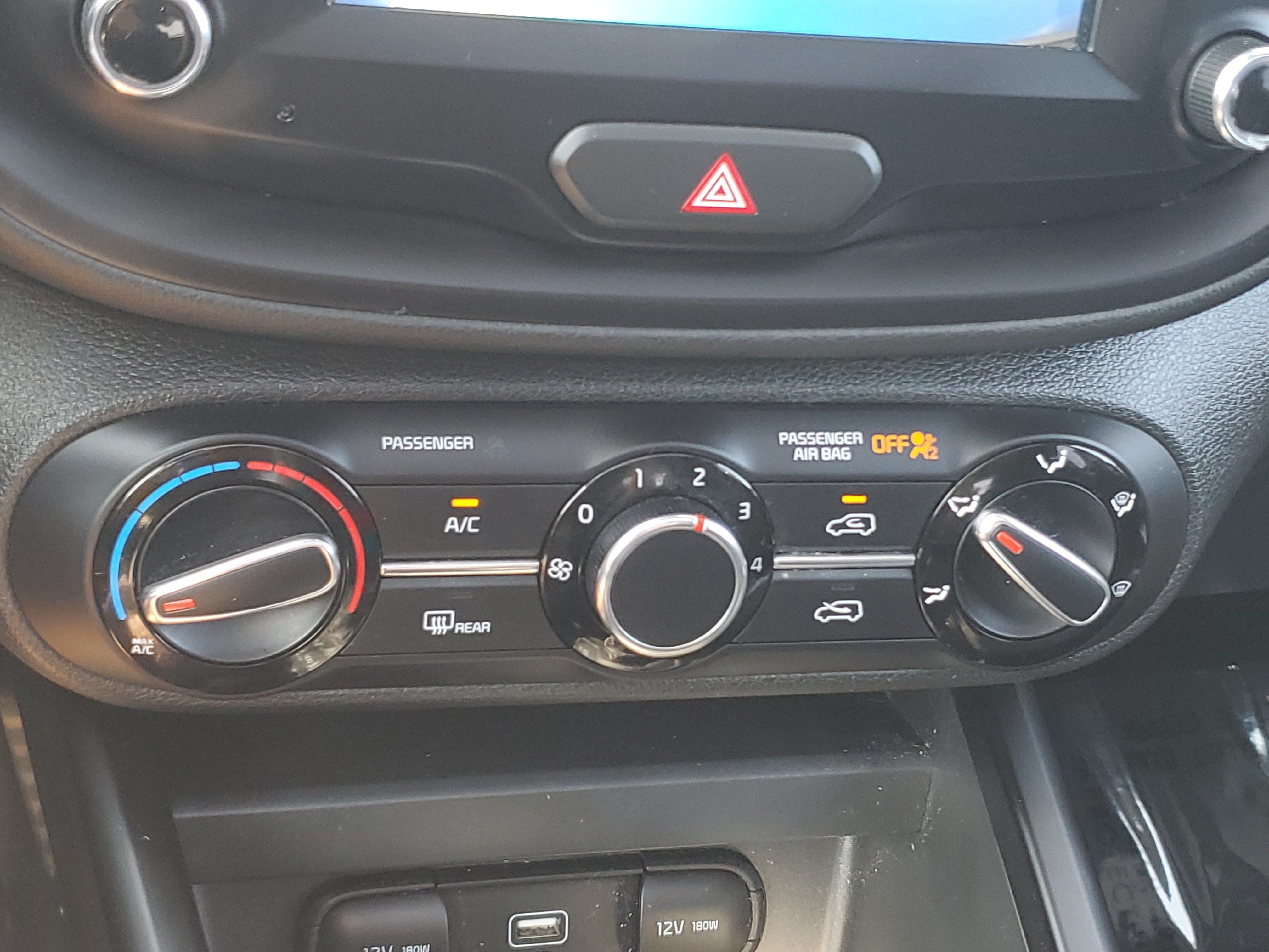 Used 2021 Kia Soul GT-Line FWD image 28