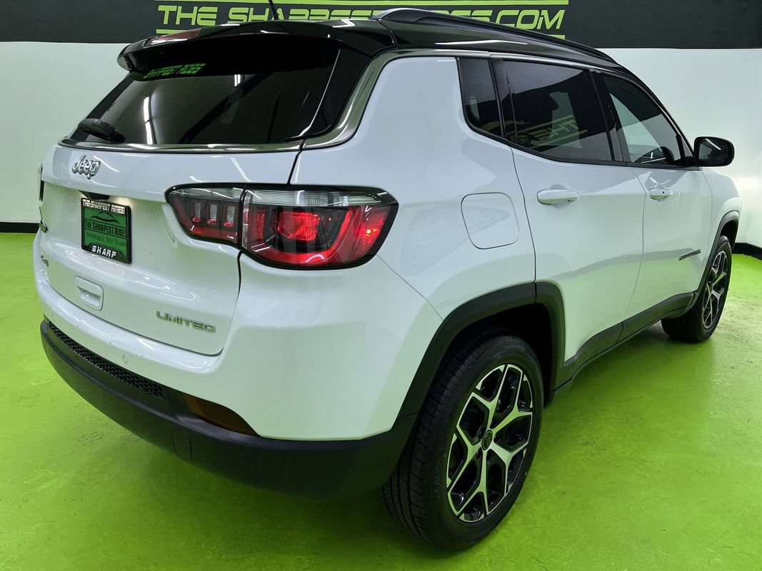 Used 2025 Jeep Compass Limited AWD/4WD image 10