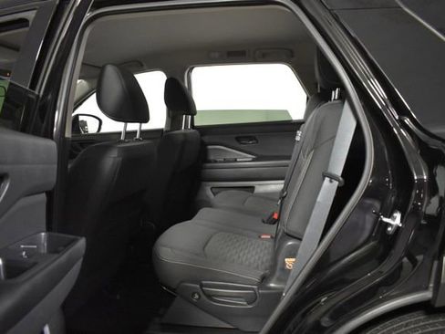 Certified 2023 Nissan Pathfinder SV AWD/4WD image 29