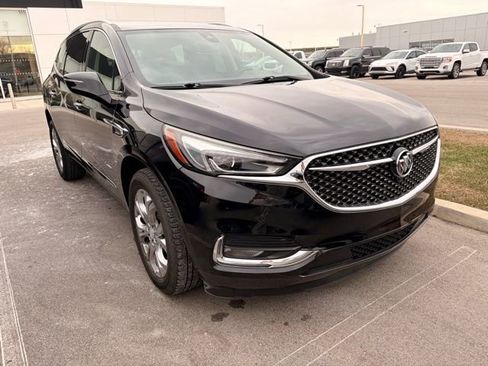 Used 2018 Buick Enclave Avenir w/ Avenir Technology Package image 1