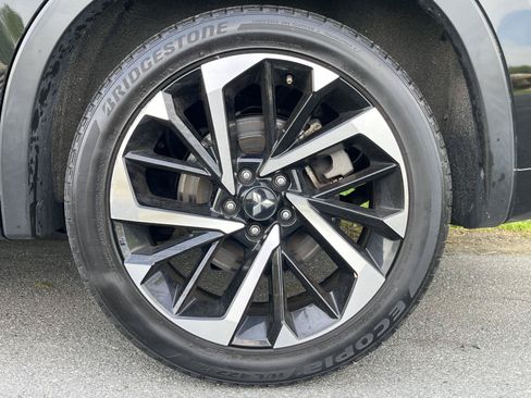 Used 2023 Mitsubishi Outlander SEL AWD/4WD image 35