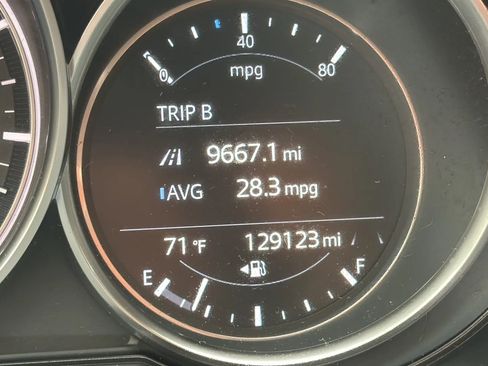 Used 2018 MAZDA CX-5 Touring w/ Preferred Equipment Package AWD/4WD image 17