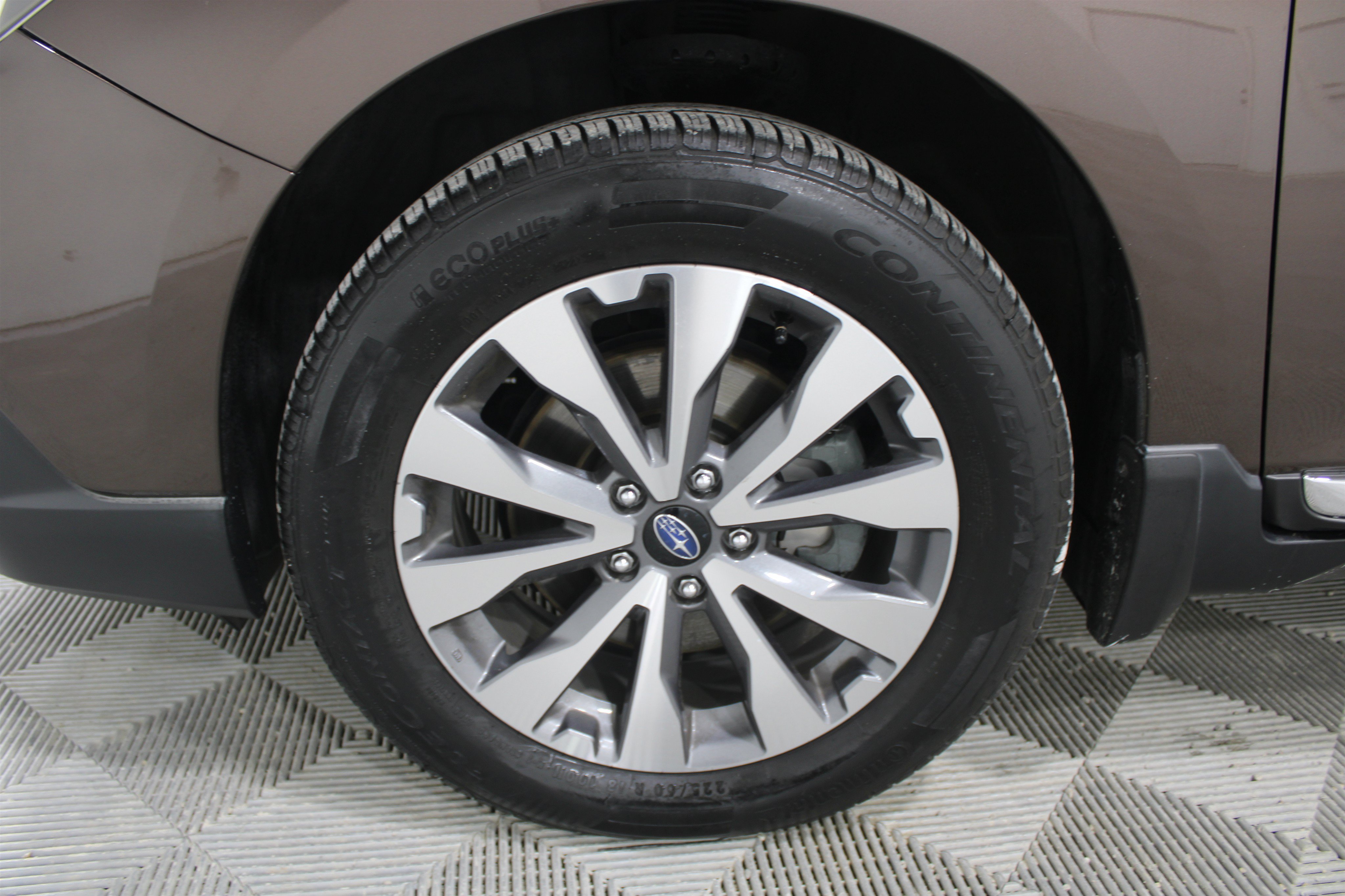 Used 2019 Subaru Outback 2.5i Touring AWD/4WD image 9