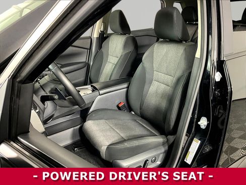 Certified 2025 Nissan Rogue SV FWD image 21