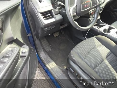 Used 2023 GMC Terrain SLE w/ Driver Convenience Package FWD image 9