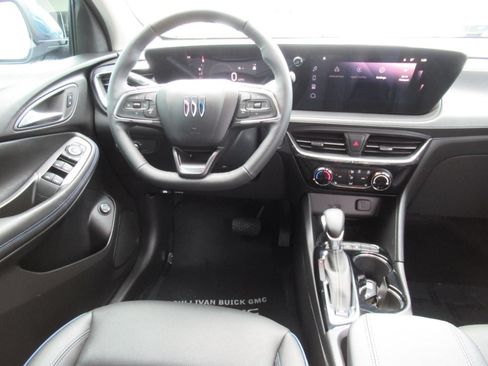 Used 2025 Buick Encore GX Sport Touring w/ Experience Buick Package FWD image 13