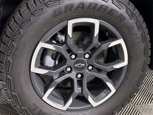 New 2026 Chevrolet Equinox ACTIV image 33