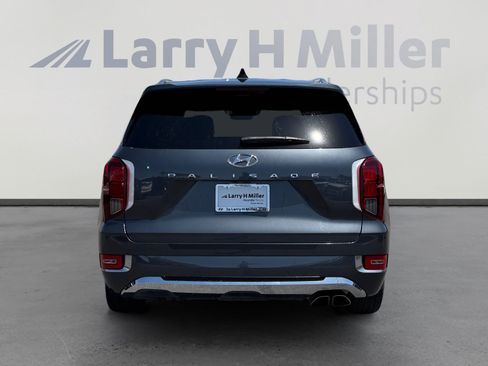 Used 2020 Hyundai Palisade Limited FWD image 4