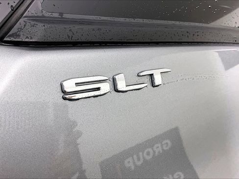 Used 2023 GMC Terrain SLT w/ LPO, Cargo Package image 10