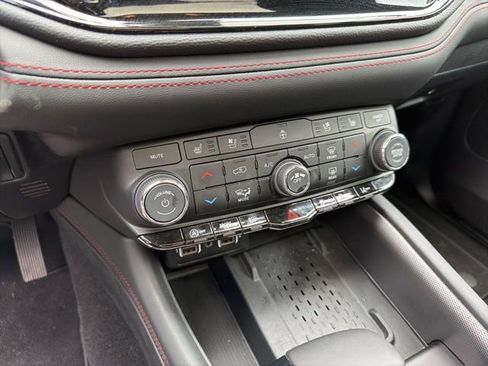 Used 2026 Dodge Durango GT AWD/4WD image 15