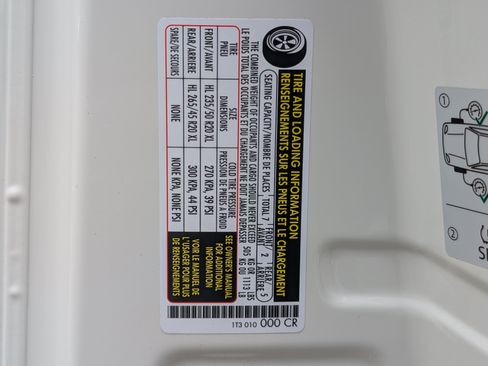 Used 2025 Volkswagen ID. Buzz Pro S RWD image 42