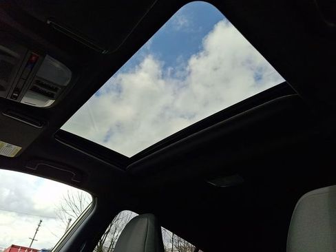New 2026 Subaru Crosstrek 2.5i Sport AWD/4WD image 15