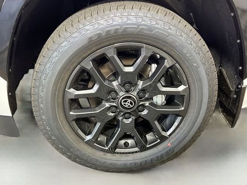 New 2026 Toyota Sequoia Platinum AWD/4WD image 11
