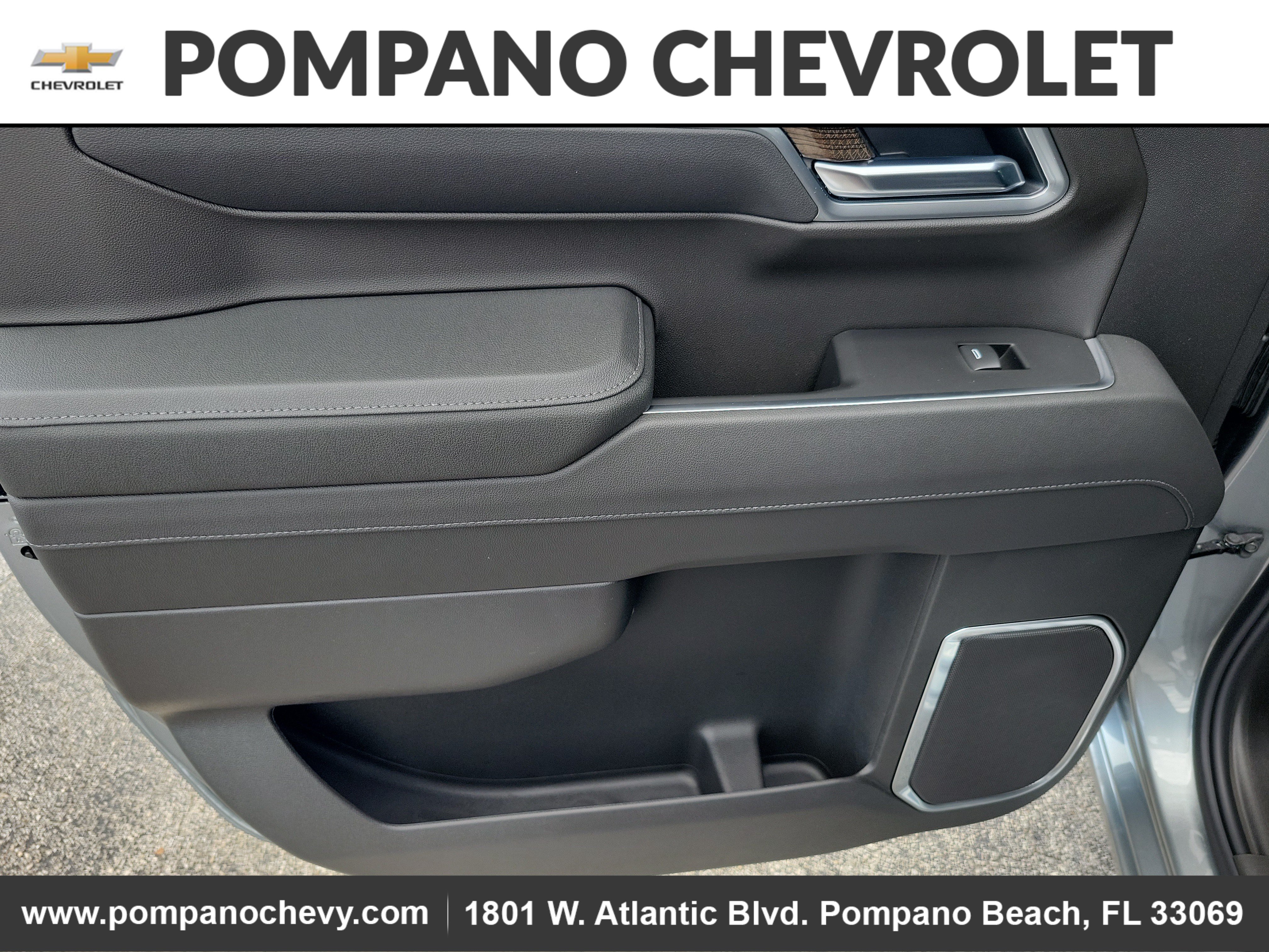 New 2026 Chevrolet Silverado 1500 RST RWD image 10