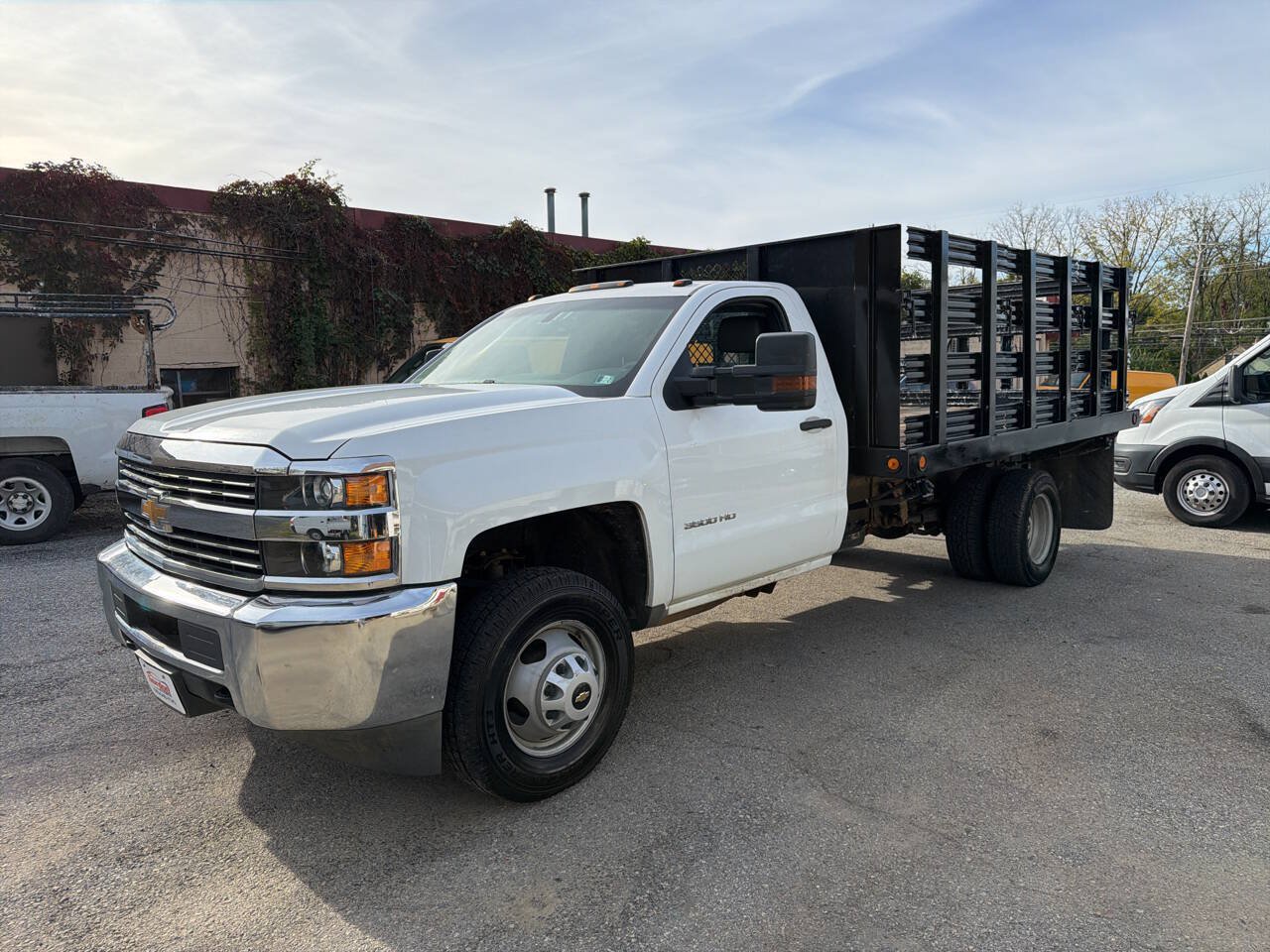 Used 2017 Chevrolet Silverado 3500 W/T w/ WT Convenience Package AWD/4WD image 2