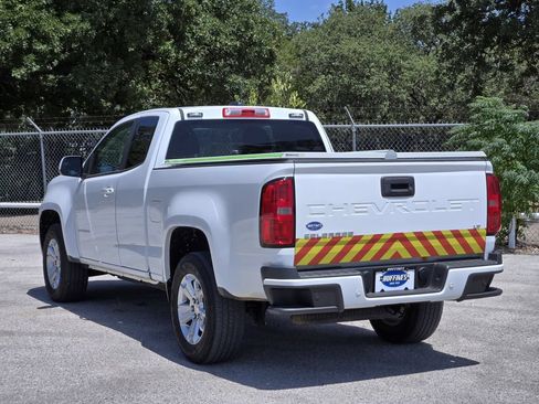 Used 2022 Chevrolet Colorado LT w/ Fleet Safety Package RWD image 5