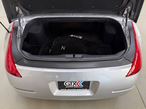 Used 2004 Nissan 350Z Touring RWD image 9