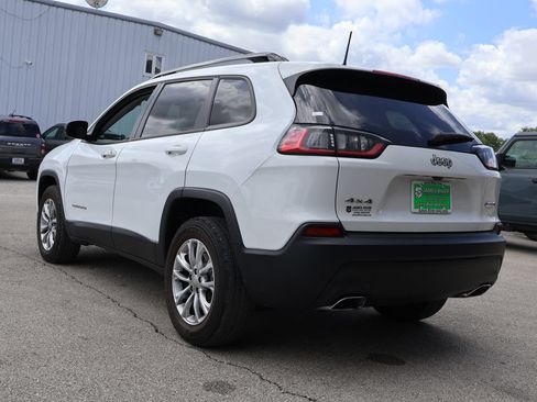 Used 2022 Jeep Cherokee Latitude Lux AWD/4WD image 3