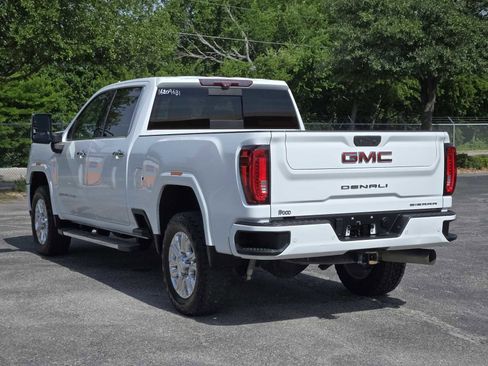 Certified 2020 GMC Sierra 2500 Denali w/ Denali Ultimate Package AWD/4WD image 5