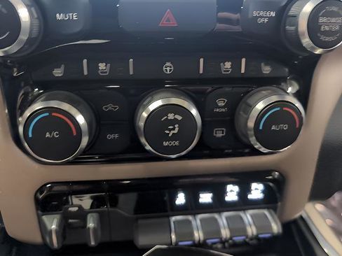 Certified 2022 RAM 2500 Laramie image 14