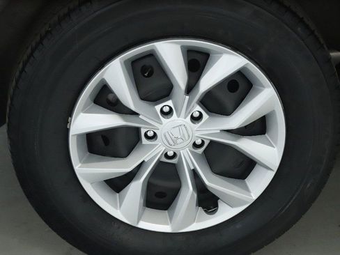 Used 2024 Honda CR-V LX image 12