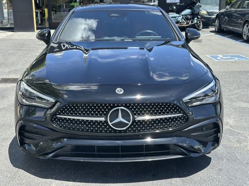 Used 2024 Mercedes-Benz CLE 300 4MATIC Coupe image 5