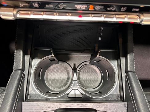 Certified 2025 Mercedes-Benz GLE 580 4MATIC image 28