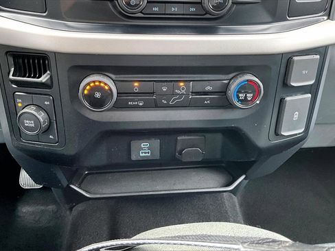 Used 2023 Ford F150 XLT w/ XTR Package image 16