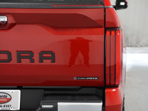 Used 2025 Toyota Tundra Limited image 10