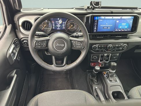 Used 2024 Jeep Wrangler Unlimited Sport AWD/4WD image 10