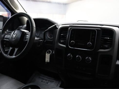 Used 2018 RAM 2500 Tradesman RWD image 22