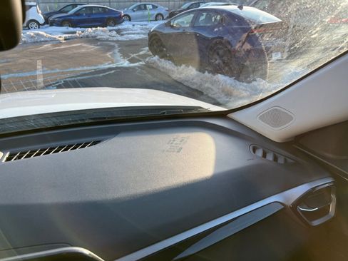 Used 2025 Chevrolet TrailBlazer LT image 34