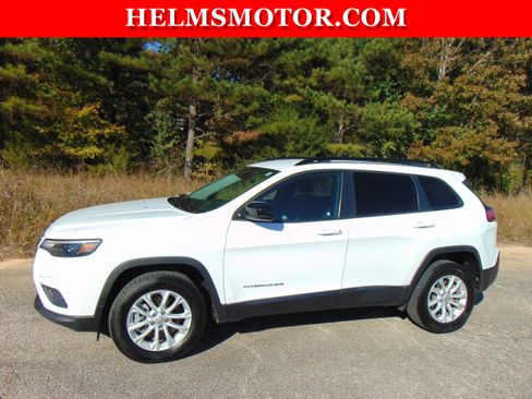 Certified 2022 Jeep Cherokee Latitude Lux image 2