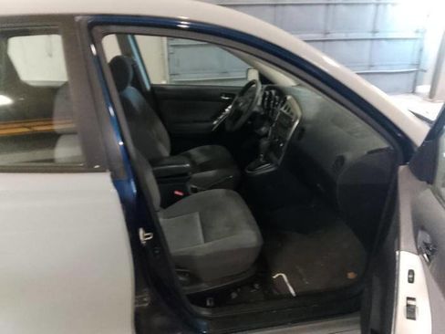 Used 2003 Toyota Matrix FWD image 30