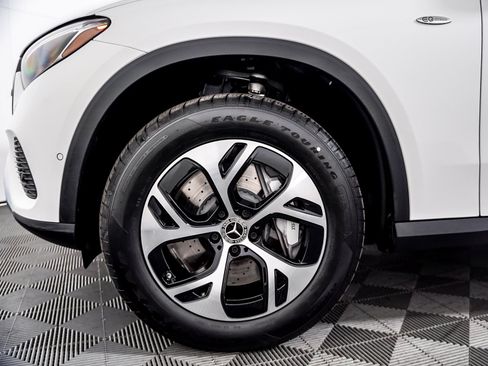 Certified 2025 Mercedes-Benz GLC 350e 4MATIC image 6