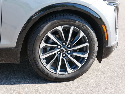 Certified 2024 Cadillac Lyriq Sport w/ LPO, Floor Liner Package AWD/4WD image 13