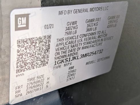 Used 2021 GMC Yukon XL Denali w/ Denali Premium Package RWD image 30