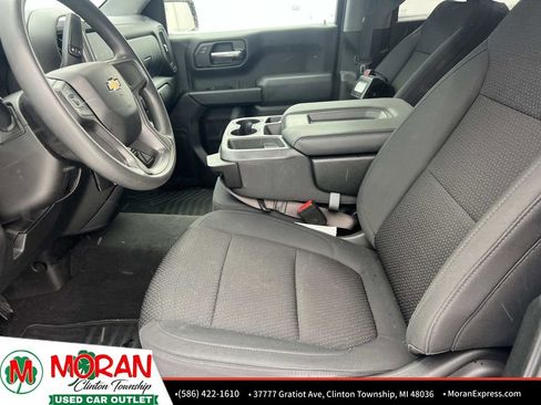 Used 2020 Chevrolet Silverado 1500 Custom w/ Custom Value Package image 16